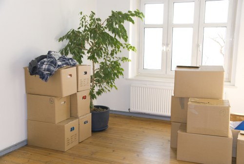 Careful transport of household boxes and belongings in Kew