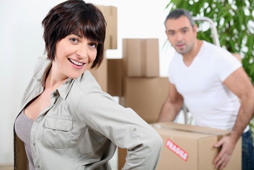 Preparation and loading support for a man with van job in Kew